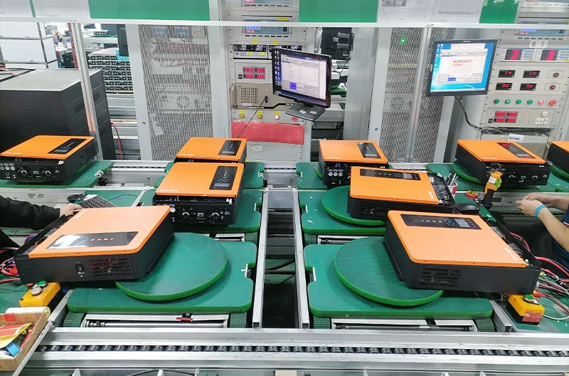 Inverseur solaire usine