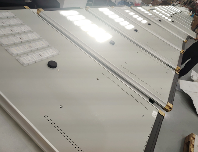 Réverbère solaire tout-en-un 60W 80W 100W 120W 150W 200W 250W